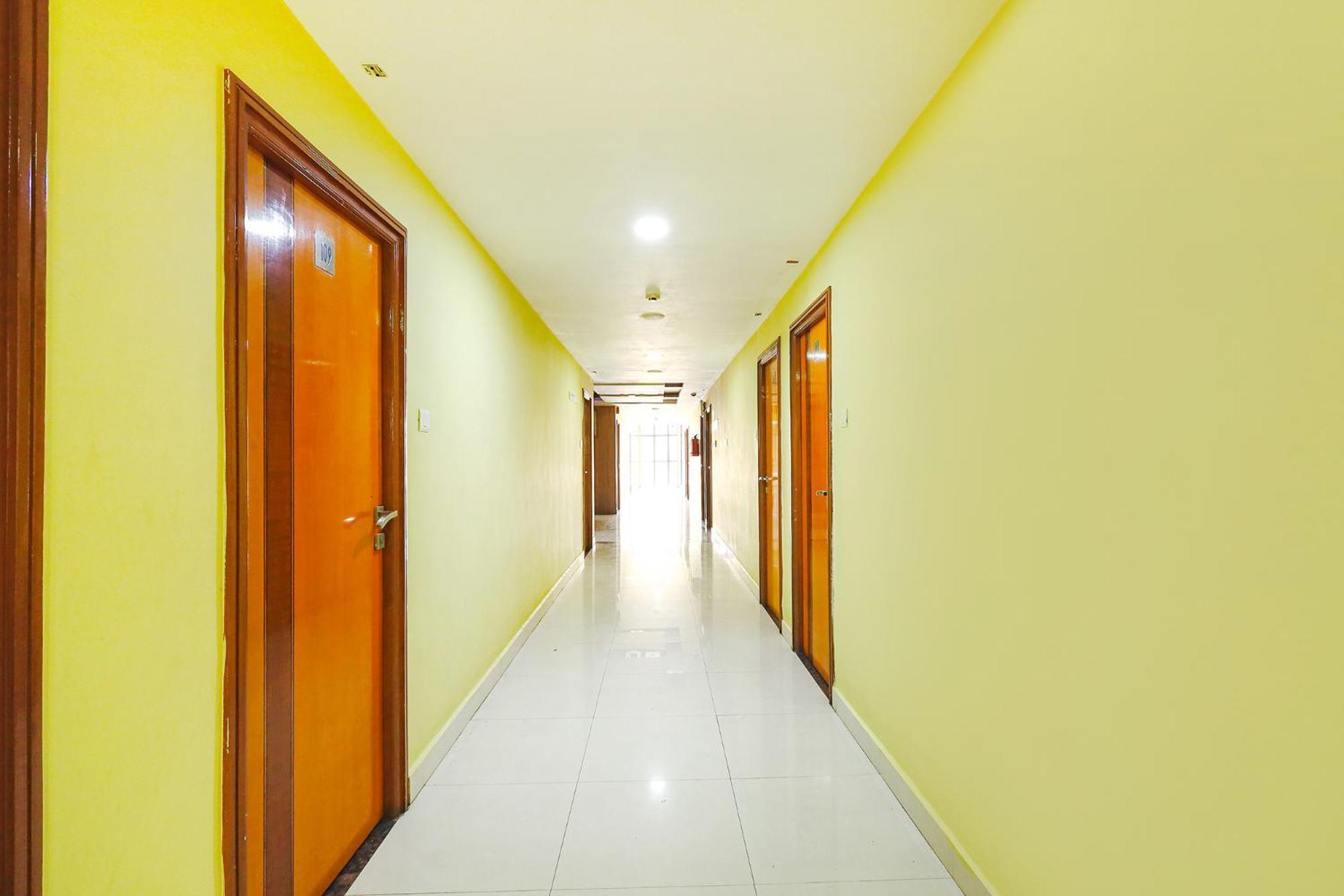 Fabhotel Prime Mahalaya Residency - Nr Chennai International Airport Exterior foto